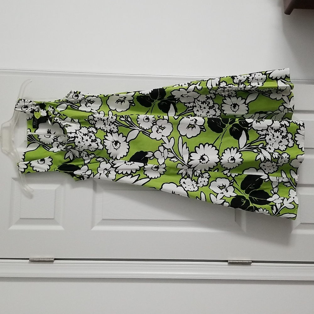 A line green and black dress